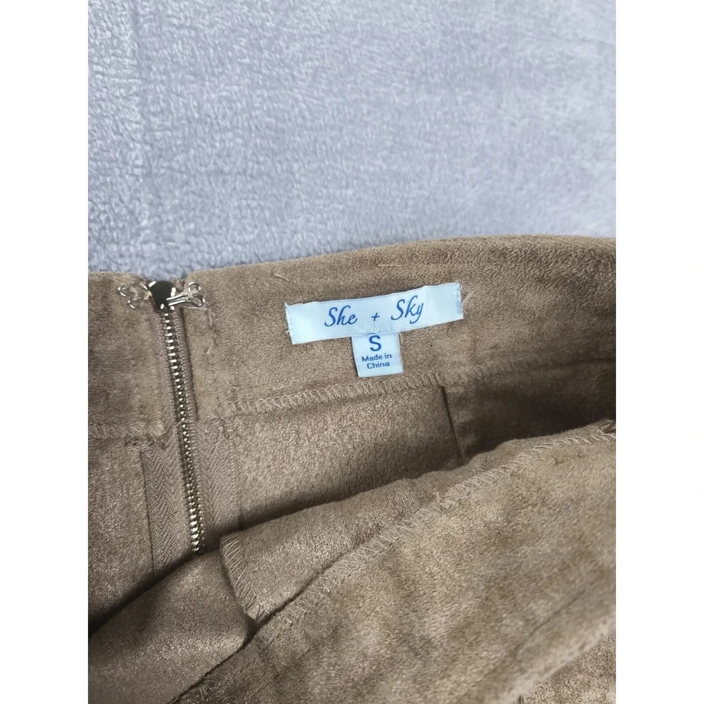 She + Sky Faux Suede Mini Skirt Womens Small Tan Lace Up Boho Western‎